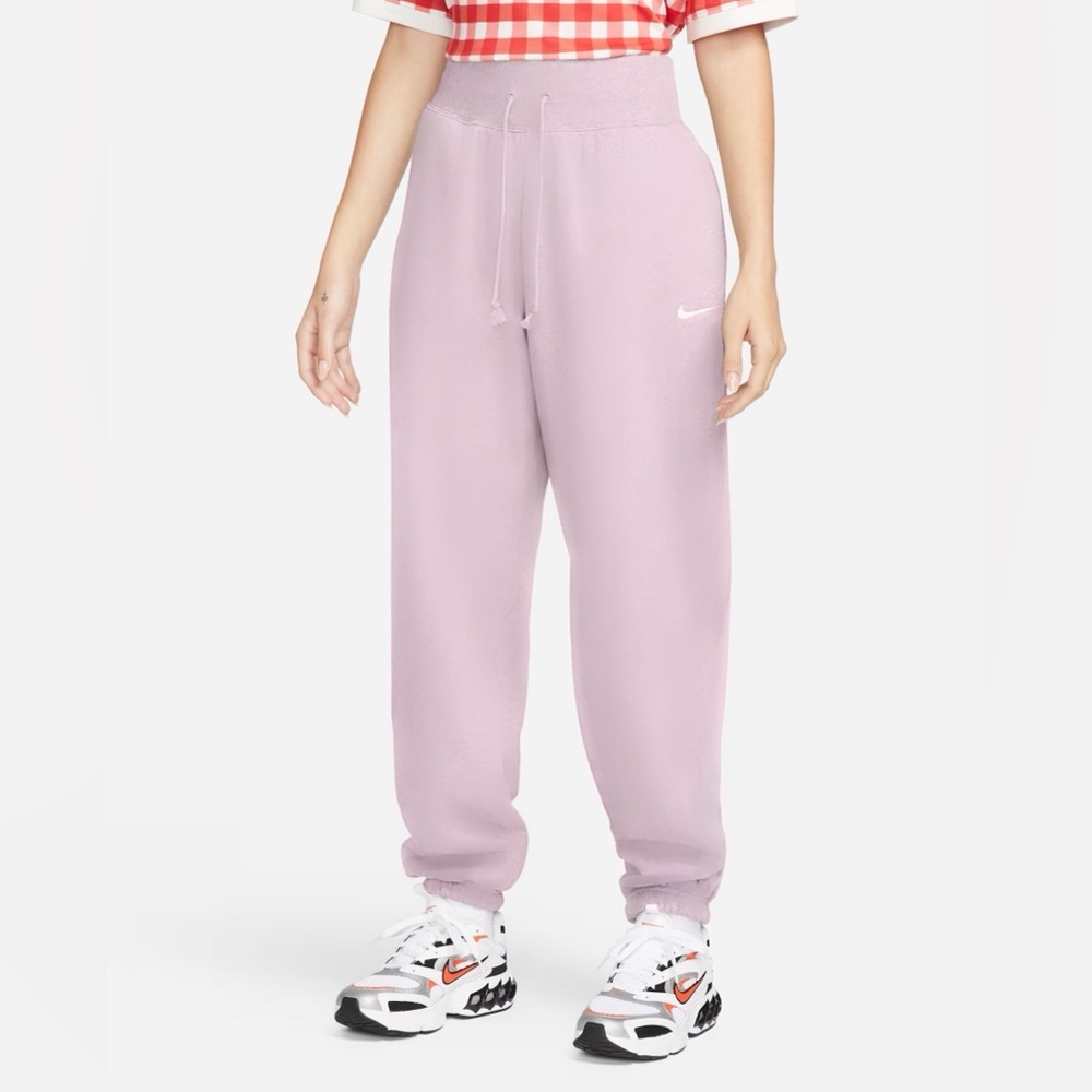 Nike Sportswear Phoenix Fleece
Women's High-Waisted Oversized
Sweatpants